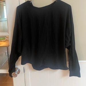 Old navy athletic top, open back